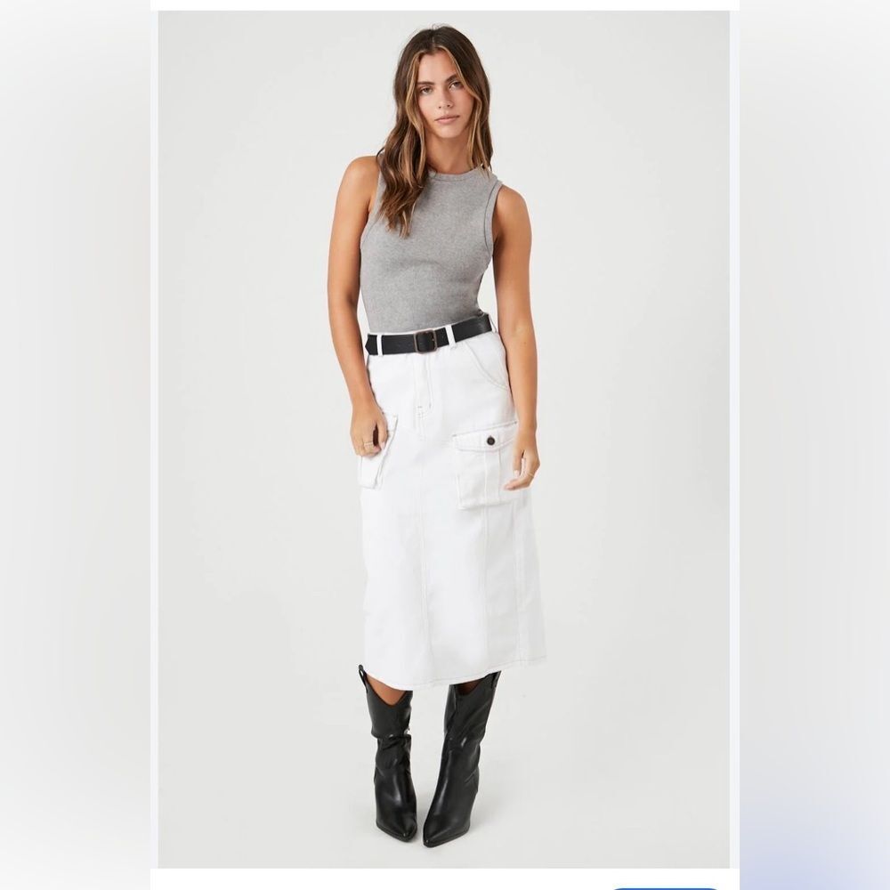 NWT Forever 21 White Denim Belted Skirt Sz S